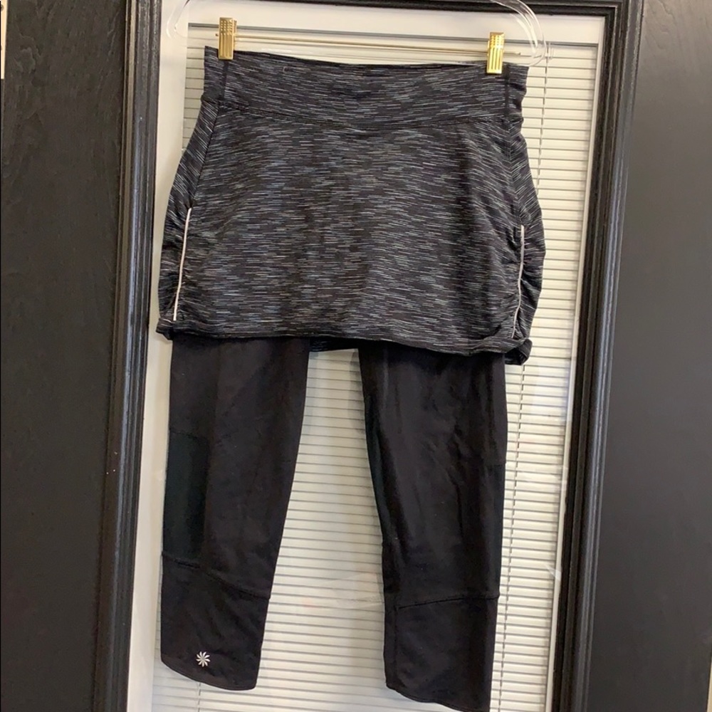 Athleta skapri